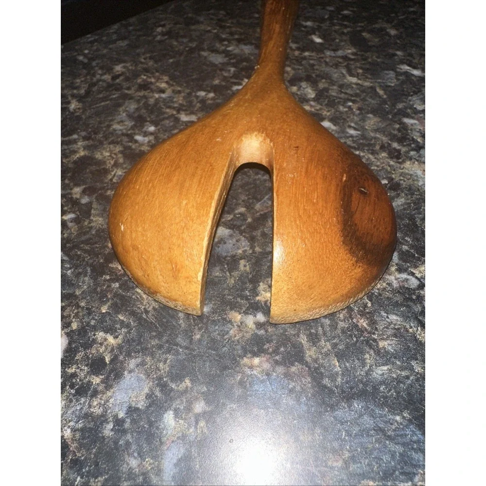 1 Gorgeous Thick  Wooden Salad Servers Kitchen Utensils Fork Style Spoon
